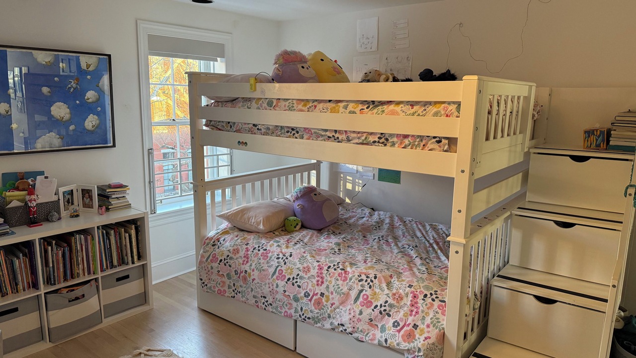 Photo of Bedroom in Fairmount