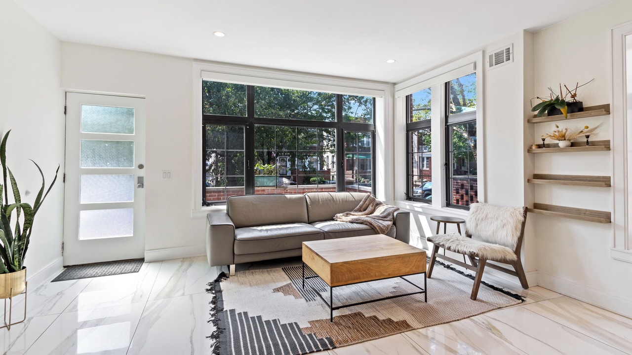 Photo of Livingroom in Crown Heights