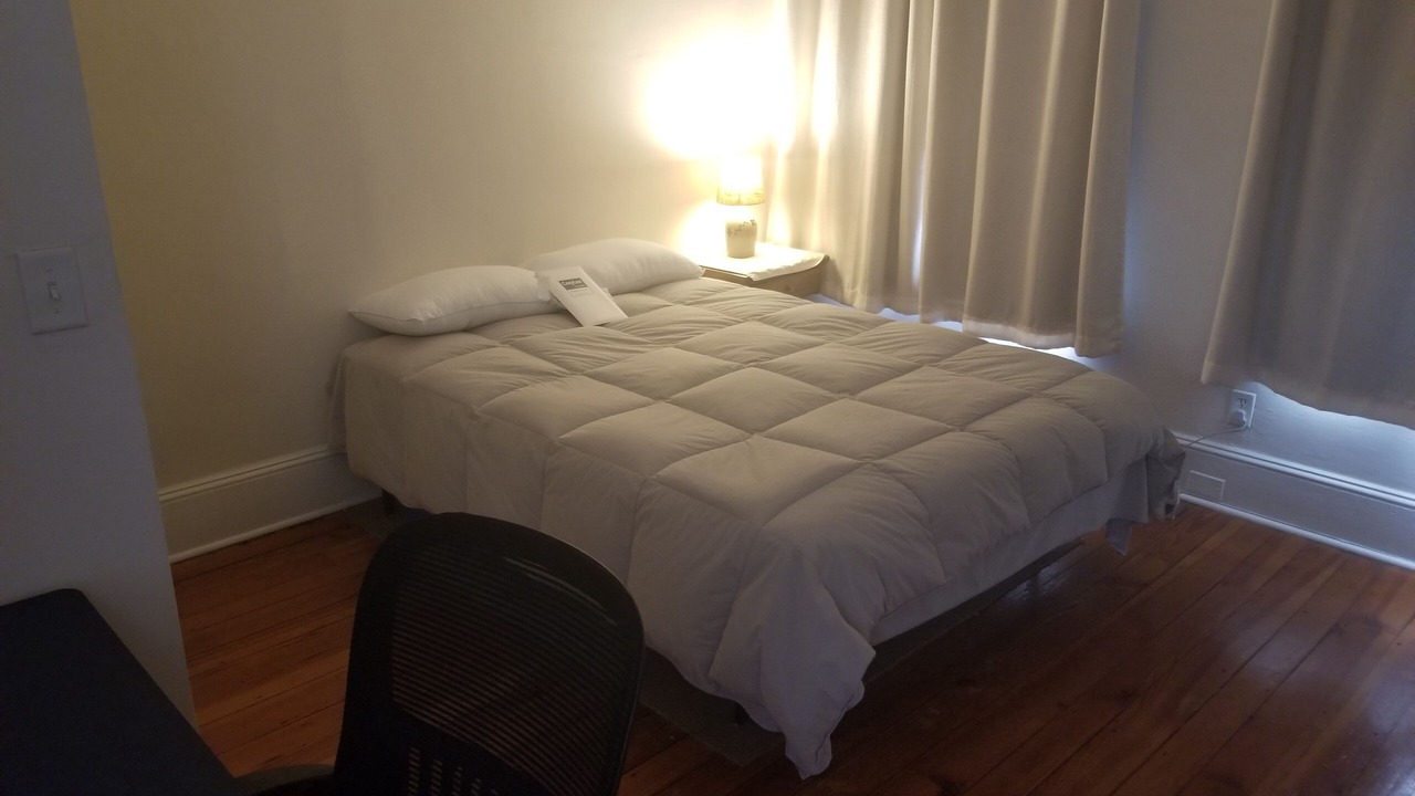 Photo of Bedroom in Manayunk