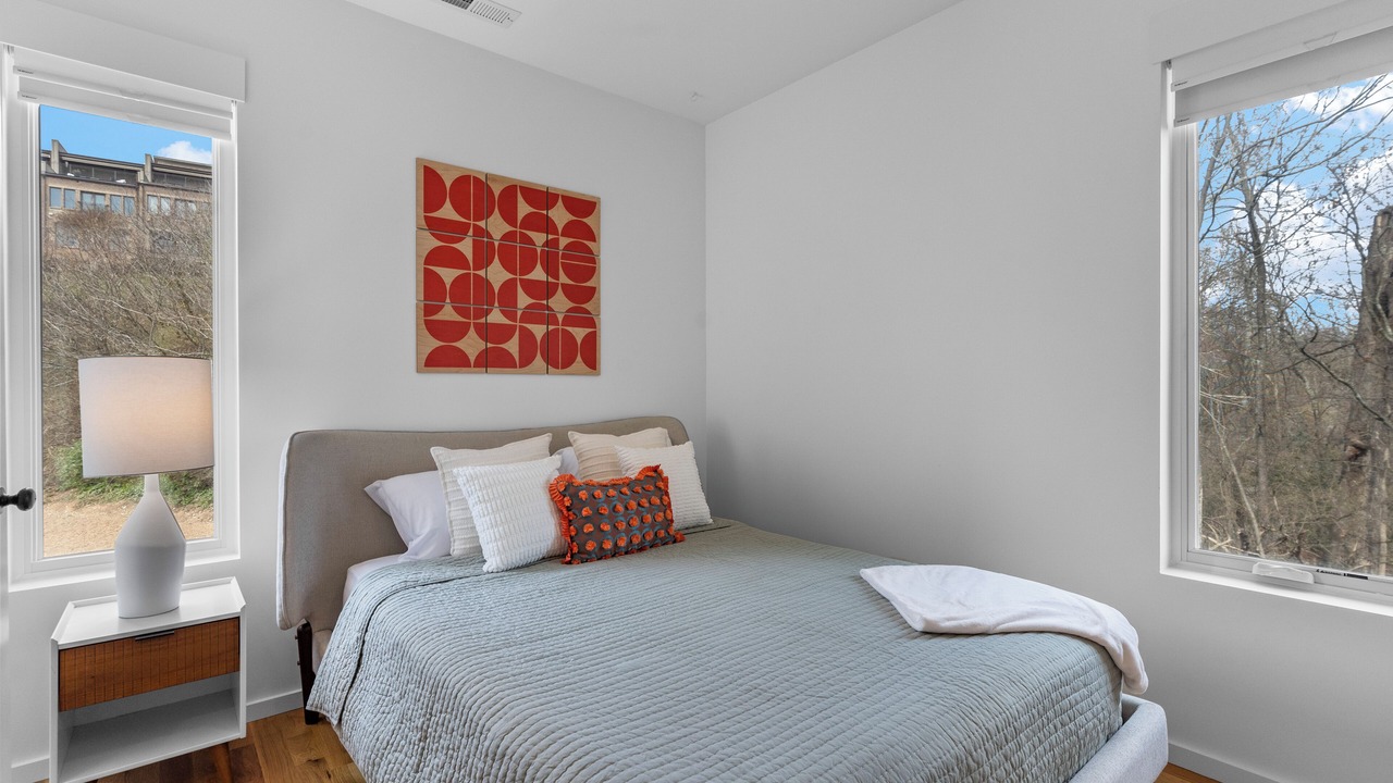 Photo of Bedroom in East Ridge