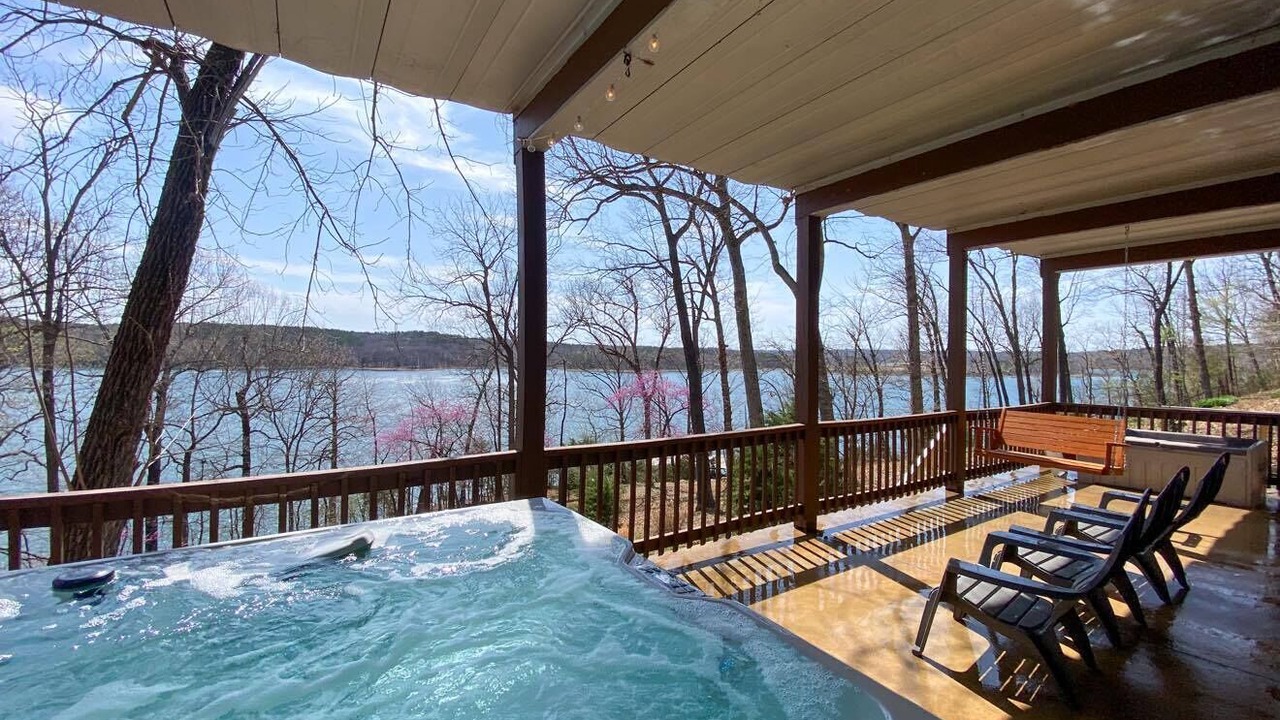 Photo of Patio Balcony in Beaver Shores