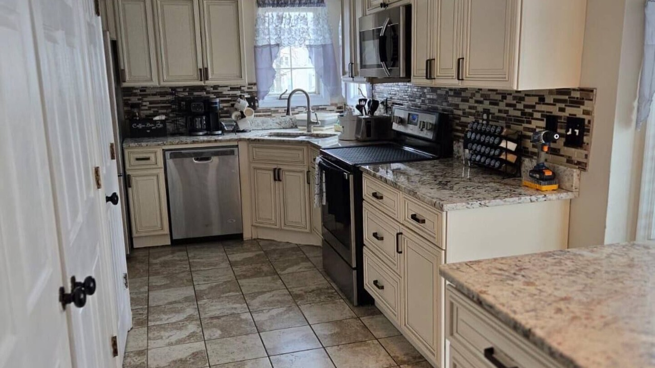 Photo of Kitchen in Greenbelt