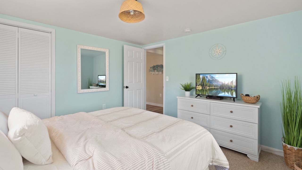 Photo of Bedroom in Point Lookout