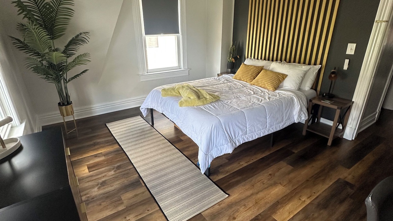 Photo of Bedroom in Red Bank