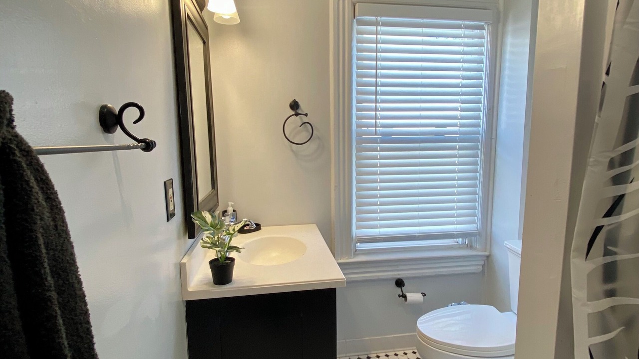 Photo of Bathroom in Red Bank