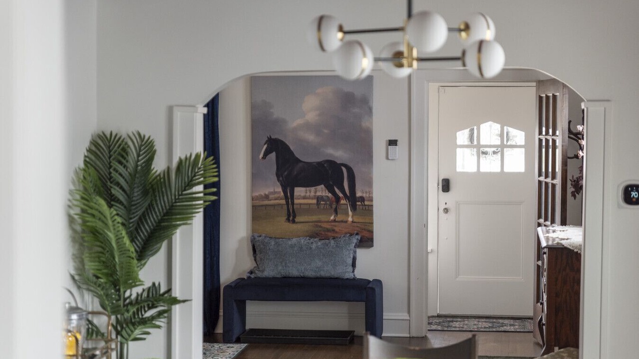 Photo of Bedroom in Kamm's Corners
