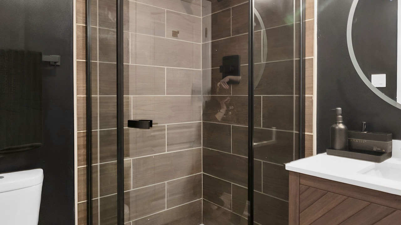 Photo of Bathroom in Waldorf