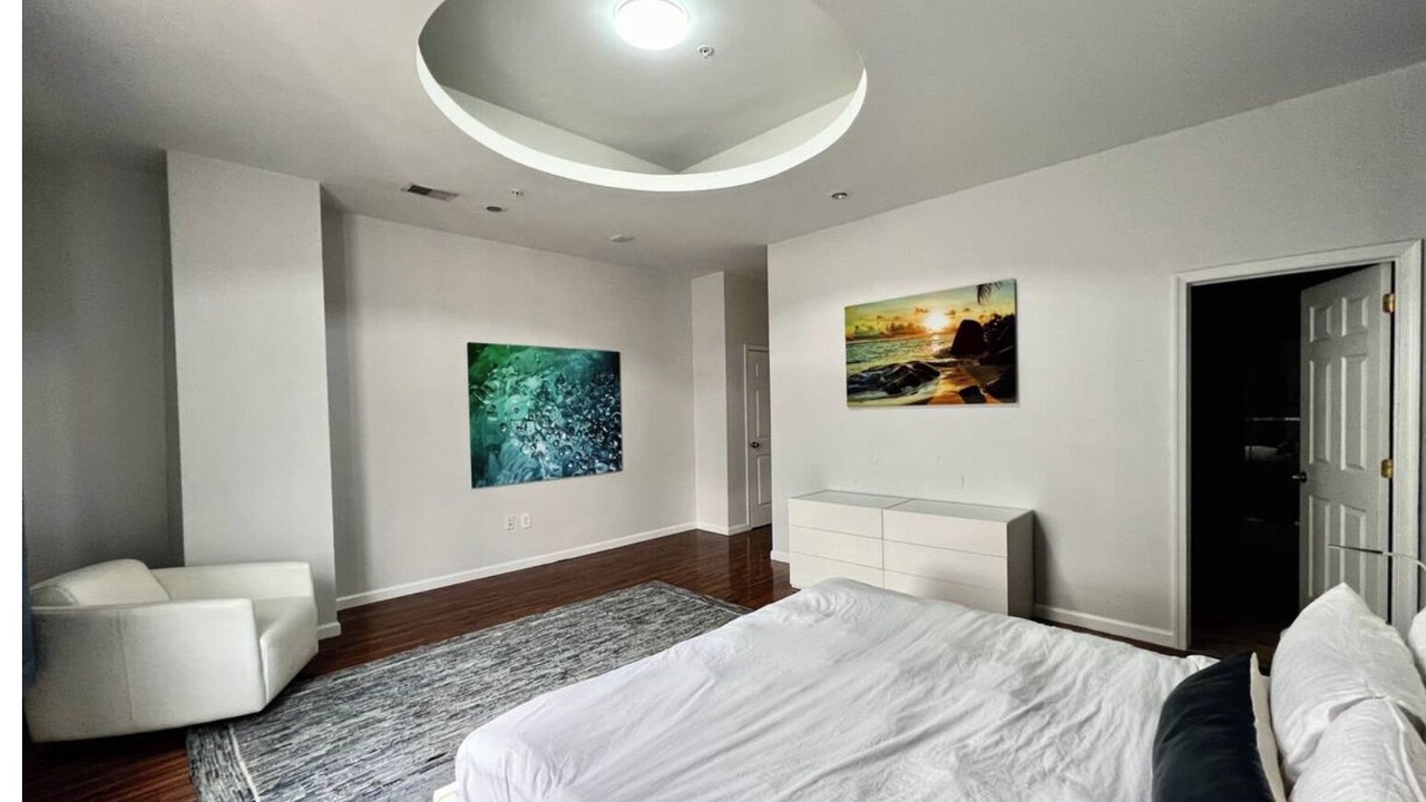 Photo of Bedroom in Chinatown