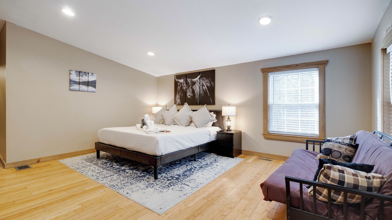 Photo of Bedroom in Jonas