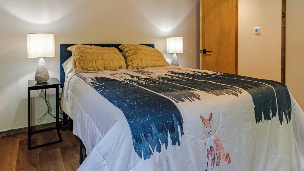 Photo of Bedroom in Girard