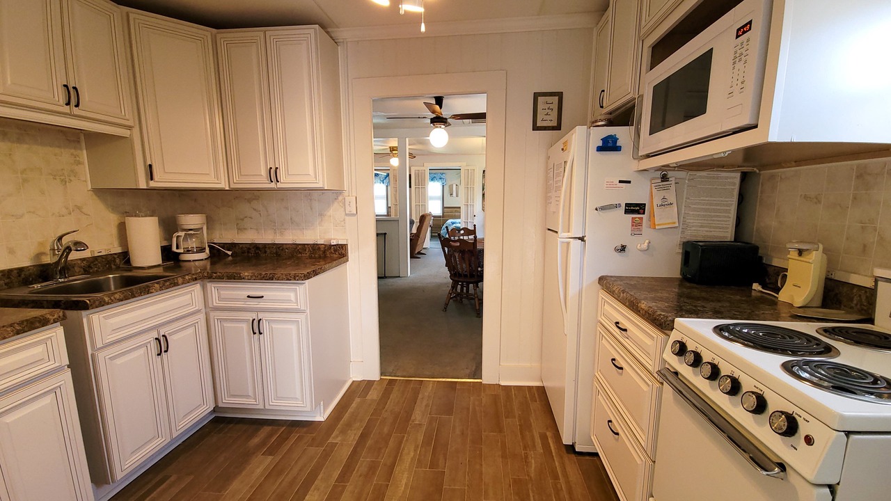 Photo of Kitchen in Lakeside