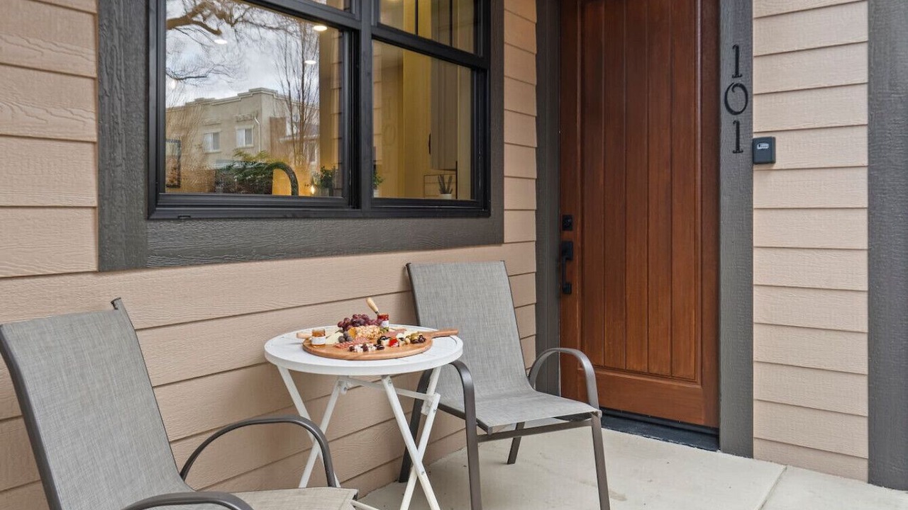 Photo of Outdoor in Midtown