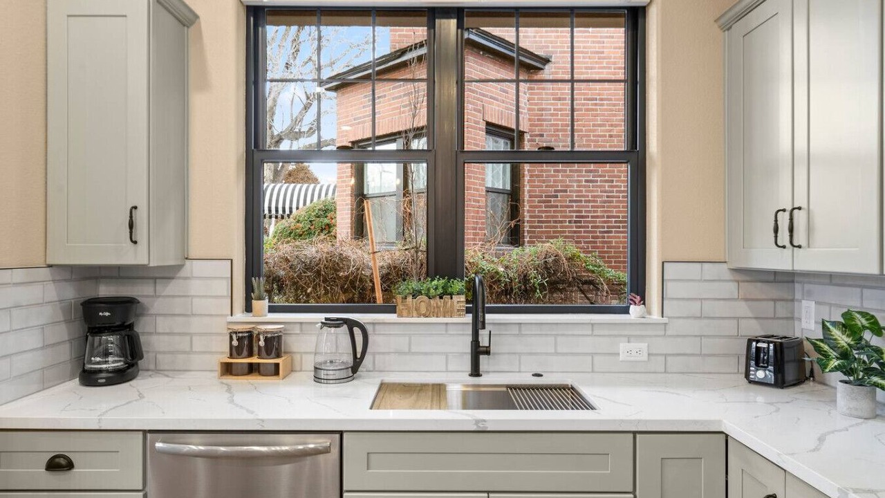 Photo of Kitchen in Midtown