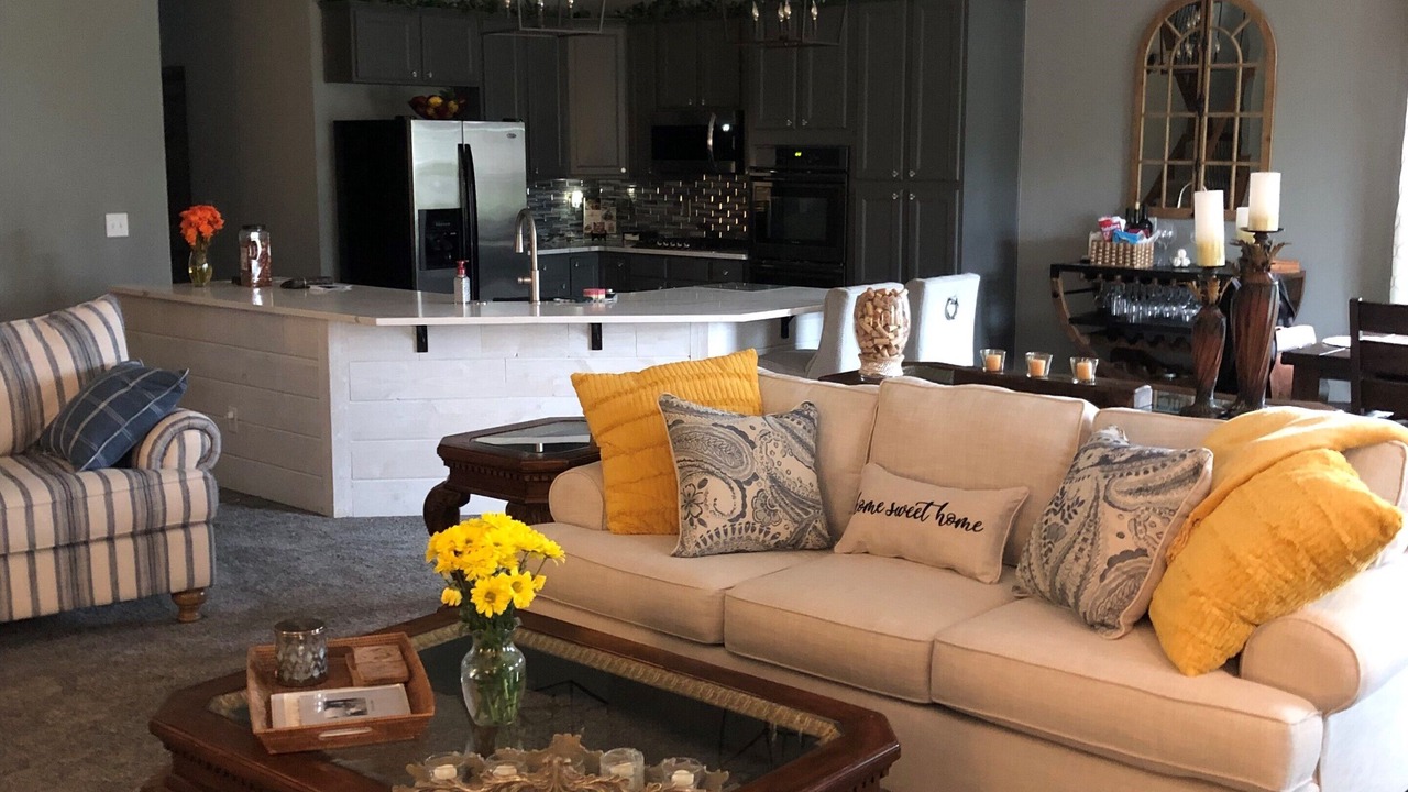 Photo of Livingroom in Powell