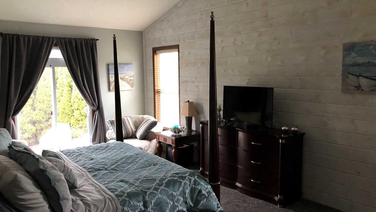 Photo of Bedroom in Powell