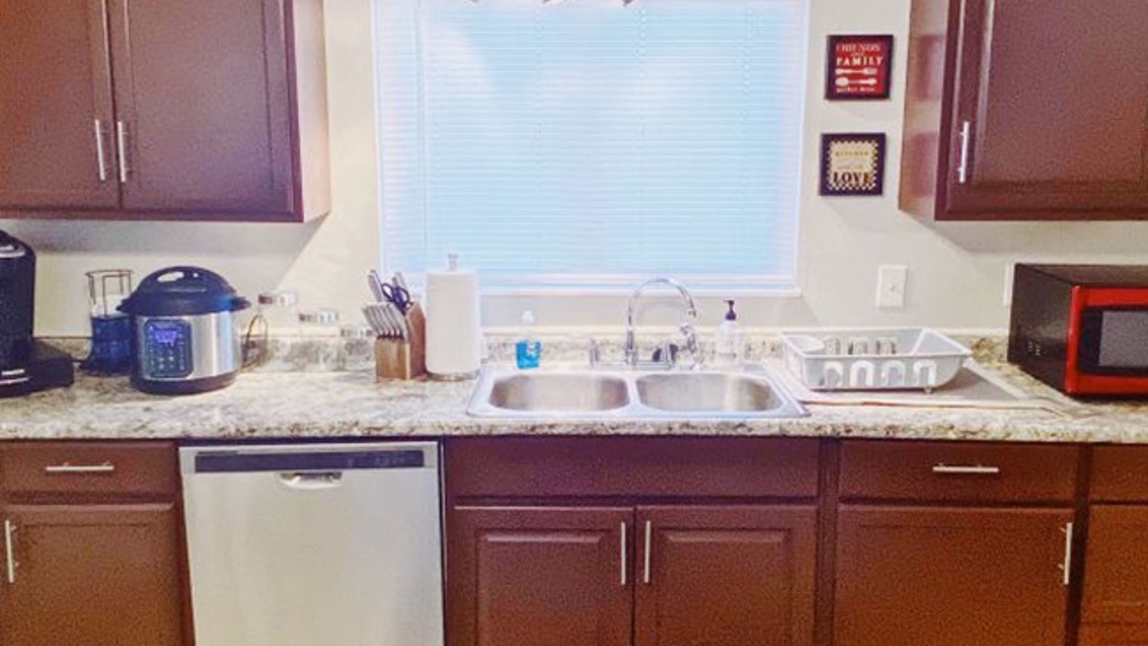 Photo of Kitchen in Euclid