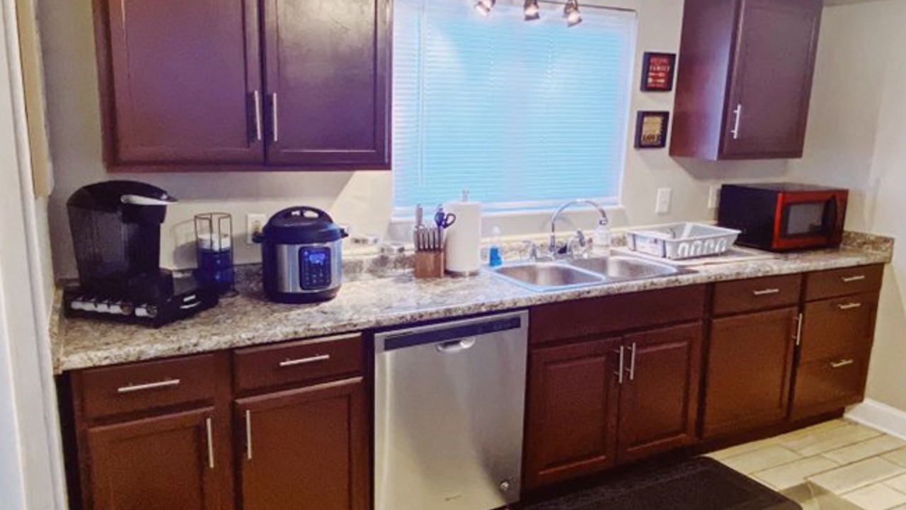 Photo of Kitchen in Euclid