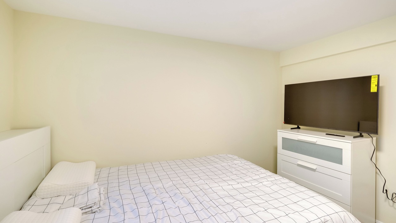 Photo of Bedroom in Wheaton-Glenmont