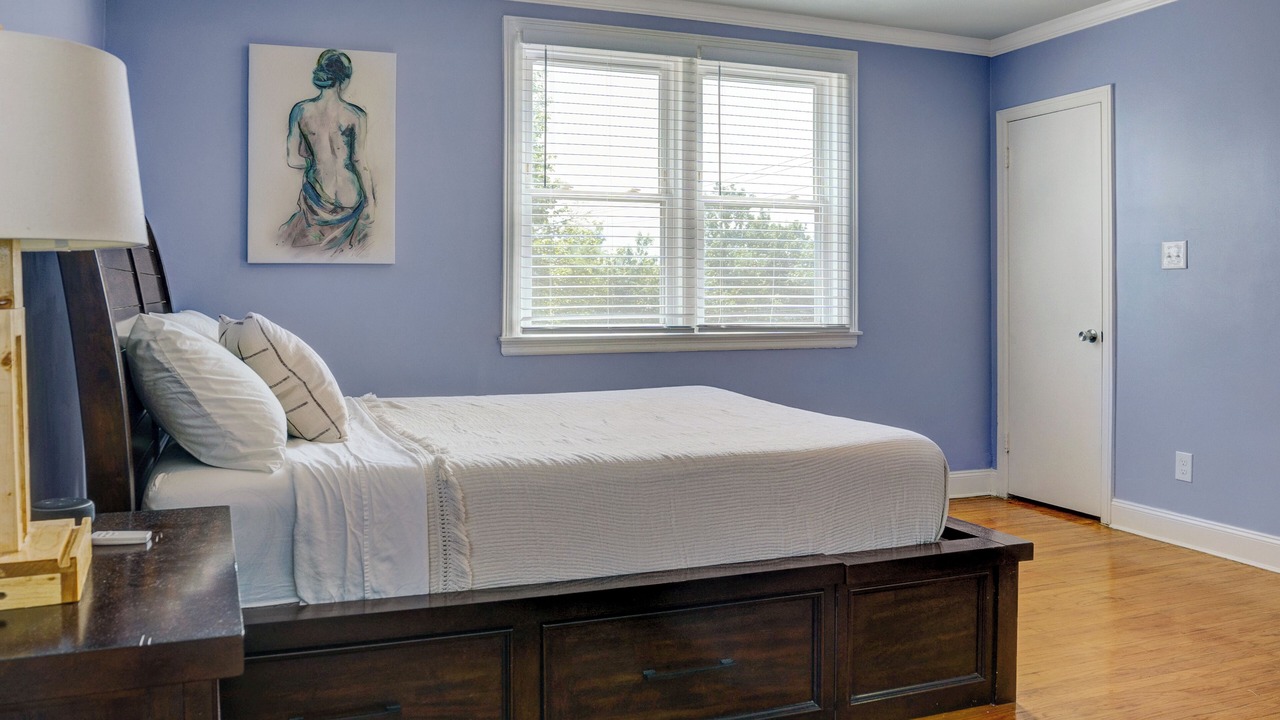 Photo of Bedroom in Foxcroft Square