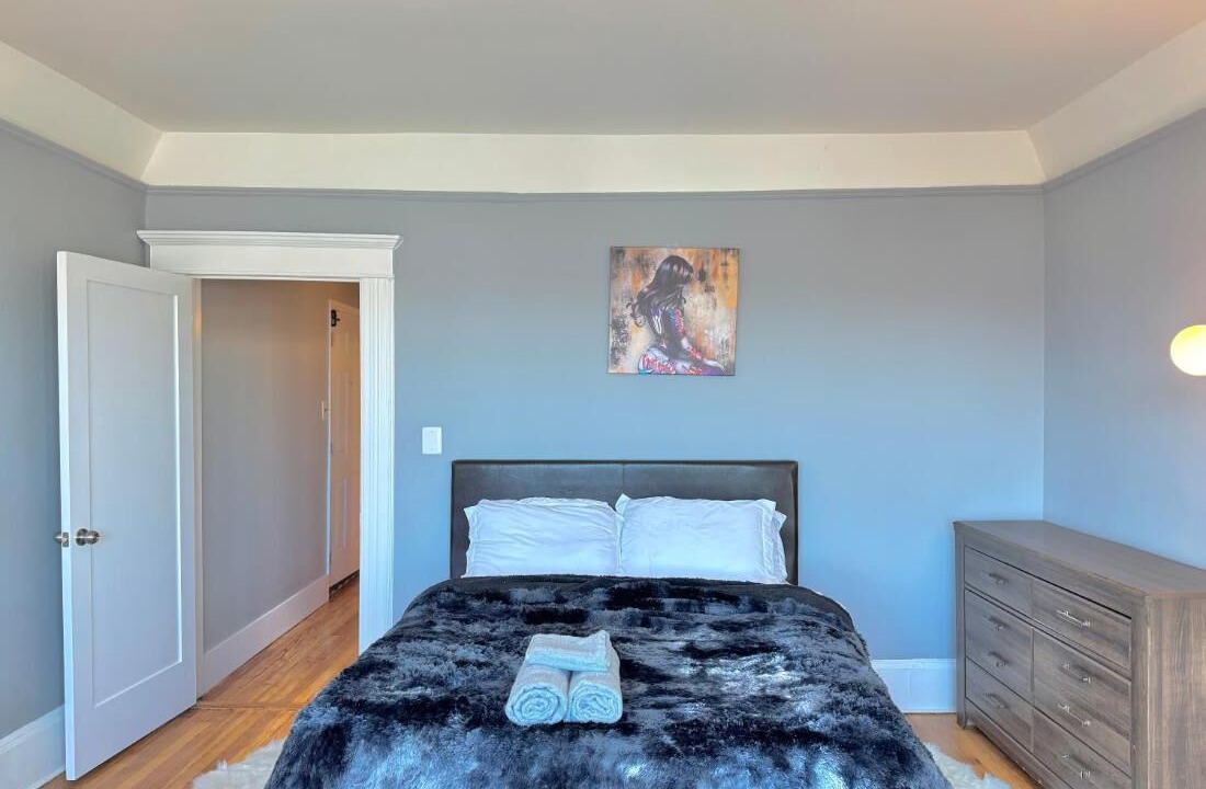 Photo of Bedroom in Weehawken