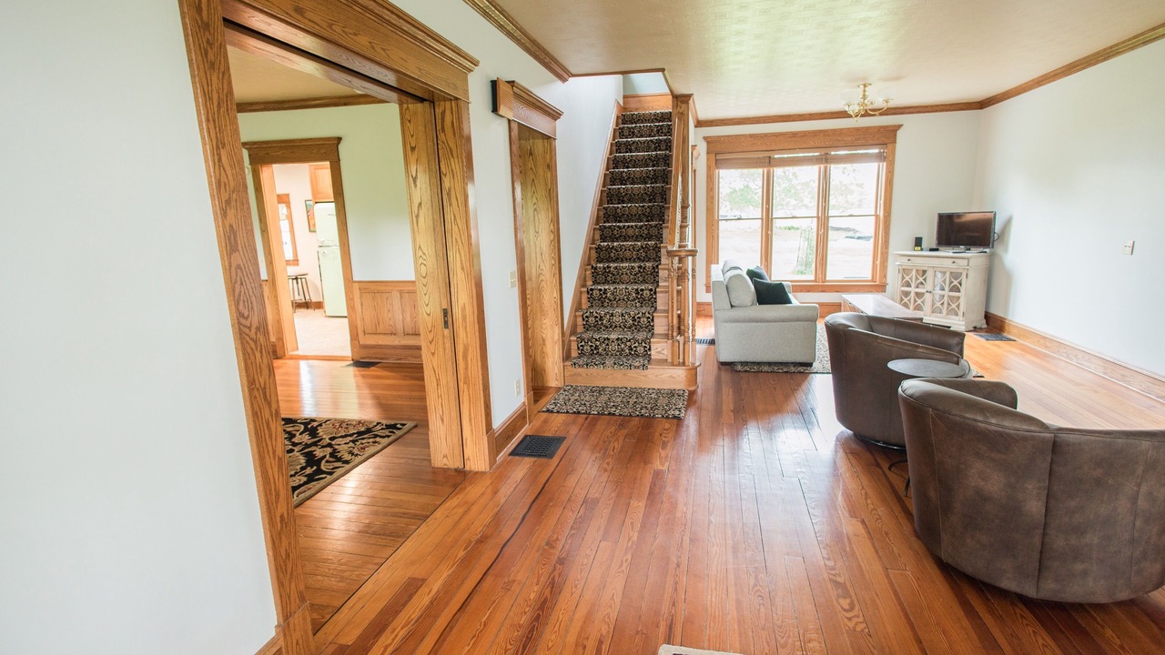 Photo of Livingroom in North Lawrence