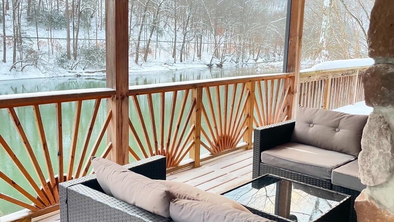 Photo of Patio Balcony in Maysel