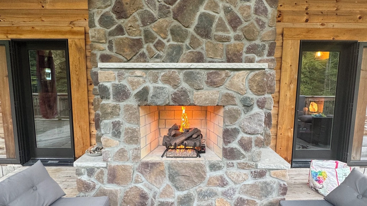 Photo of Outdoor in Maysel