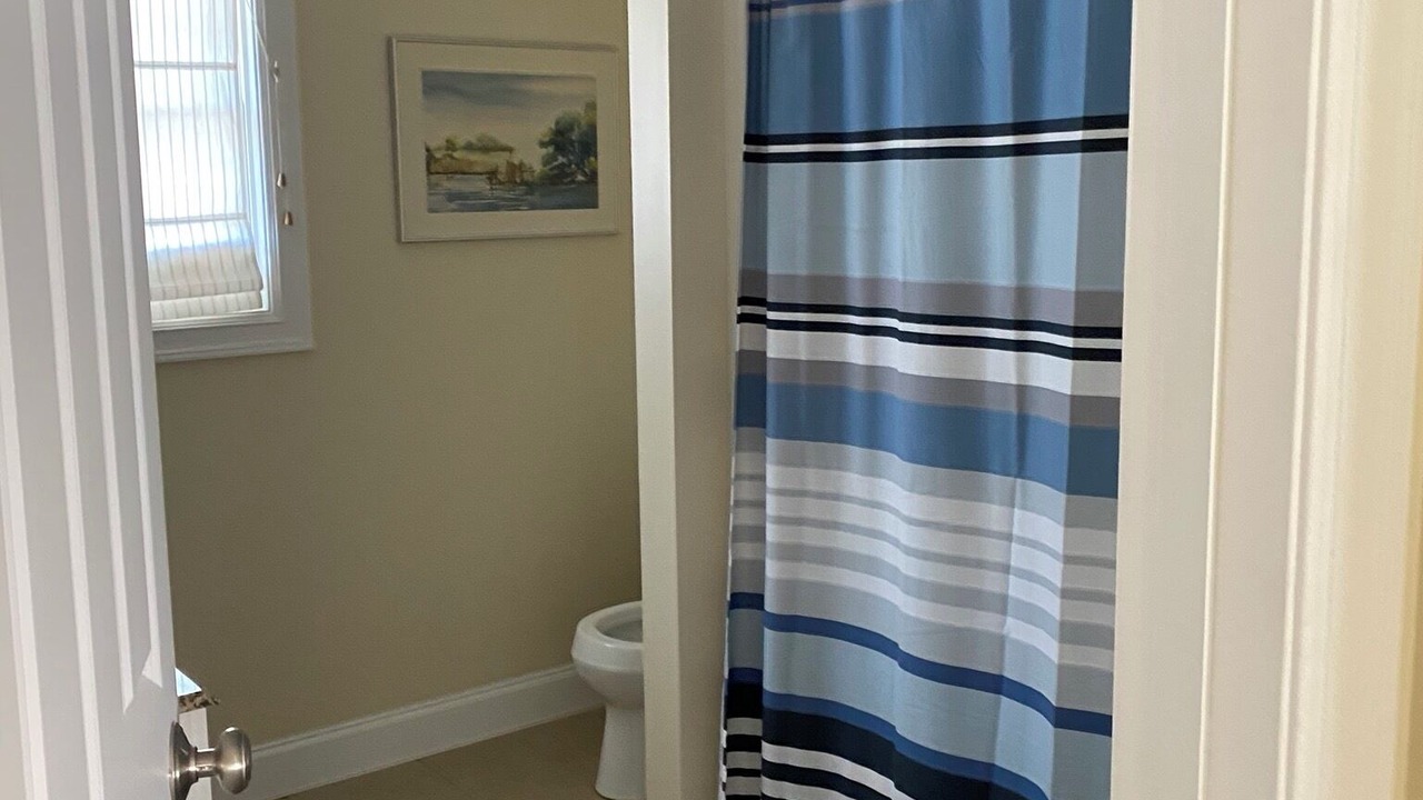 Photo of Bathroom in Lakeside