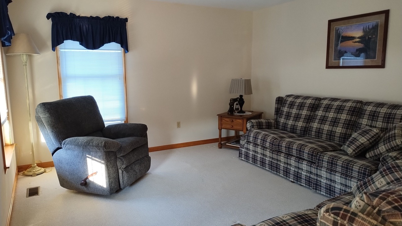 Photo of Livingroom in New Germantown