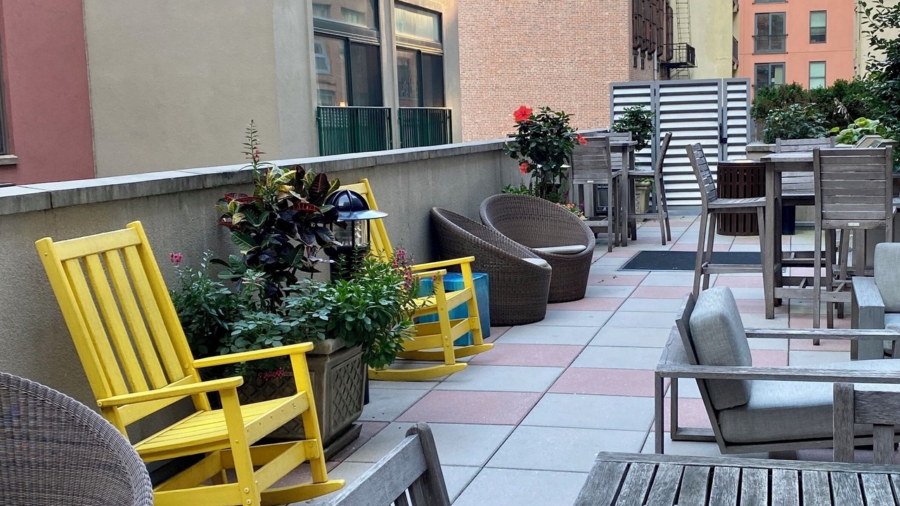 Photo of Outdoor in Exchange Place North