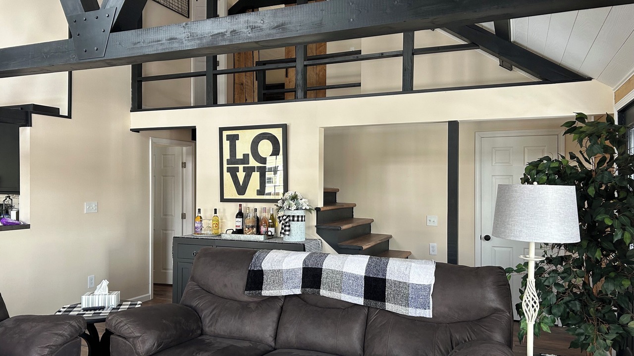 Photo of Livingroom in DuBois