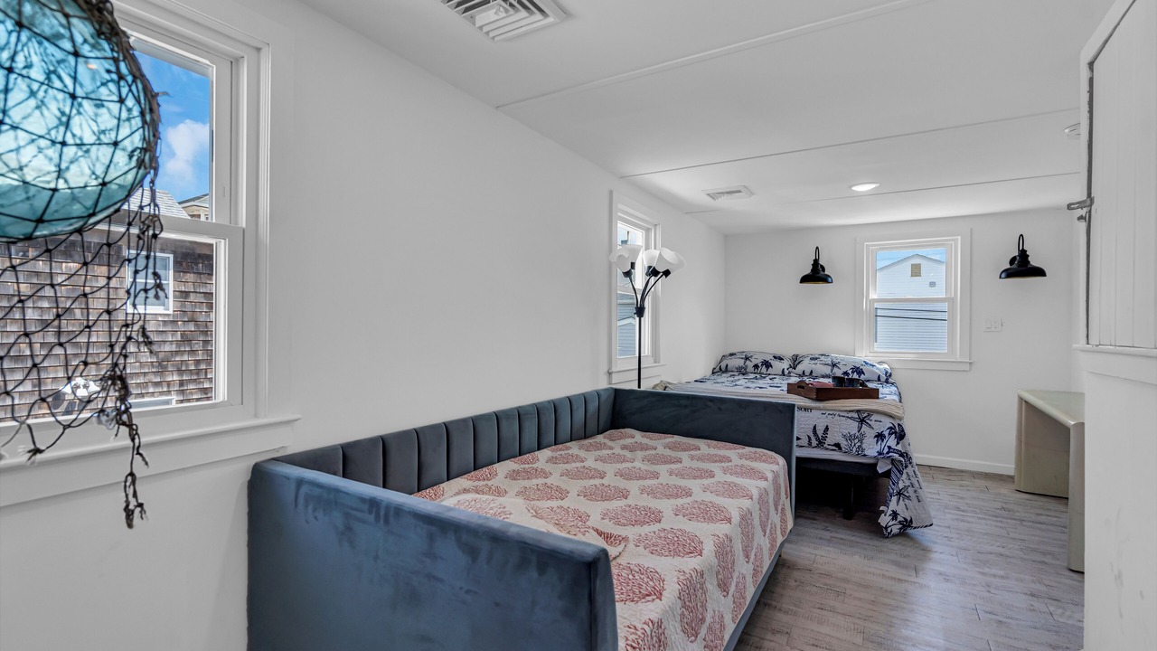 Photo of Bedroom in Ocean Beach III