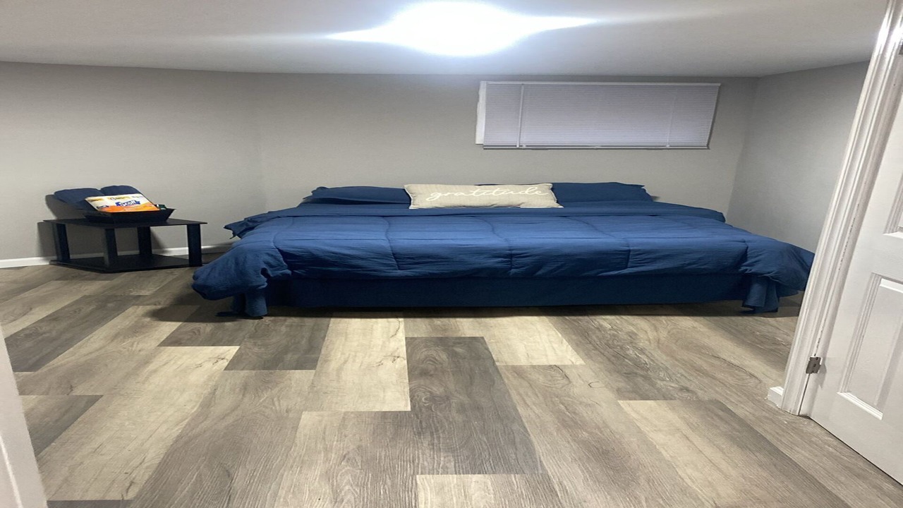 Photo of Bedroom in Newark
