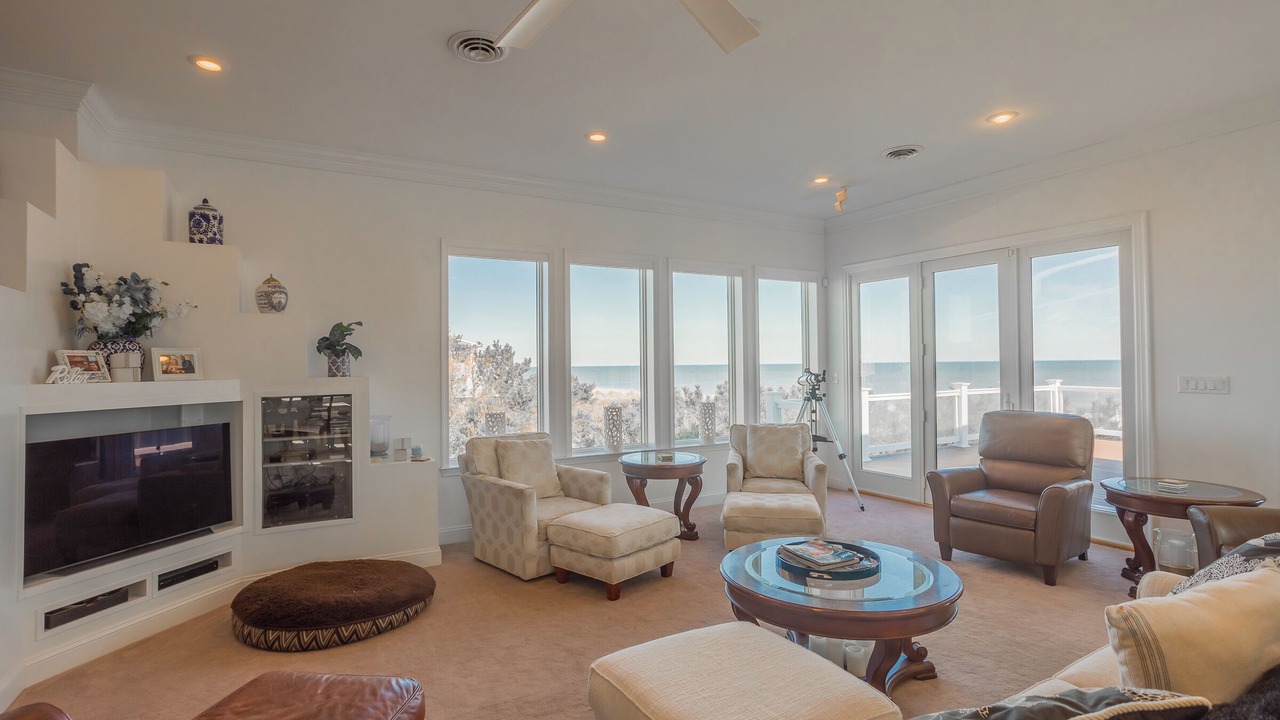 Photo of Livingroom in Dewey Beach