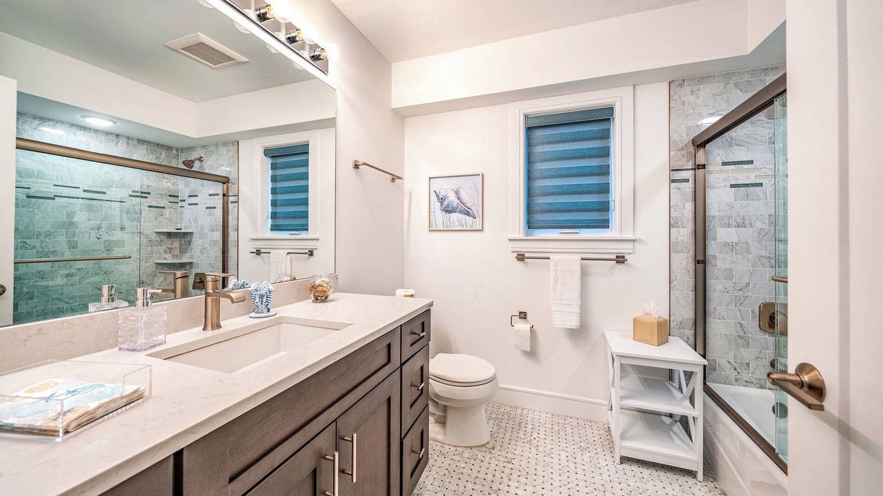 Photo of Bathroom in Riviera