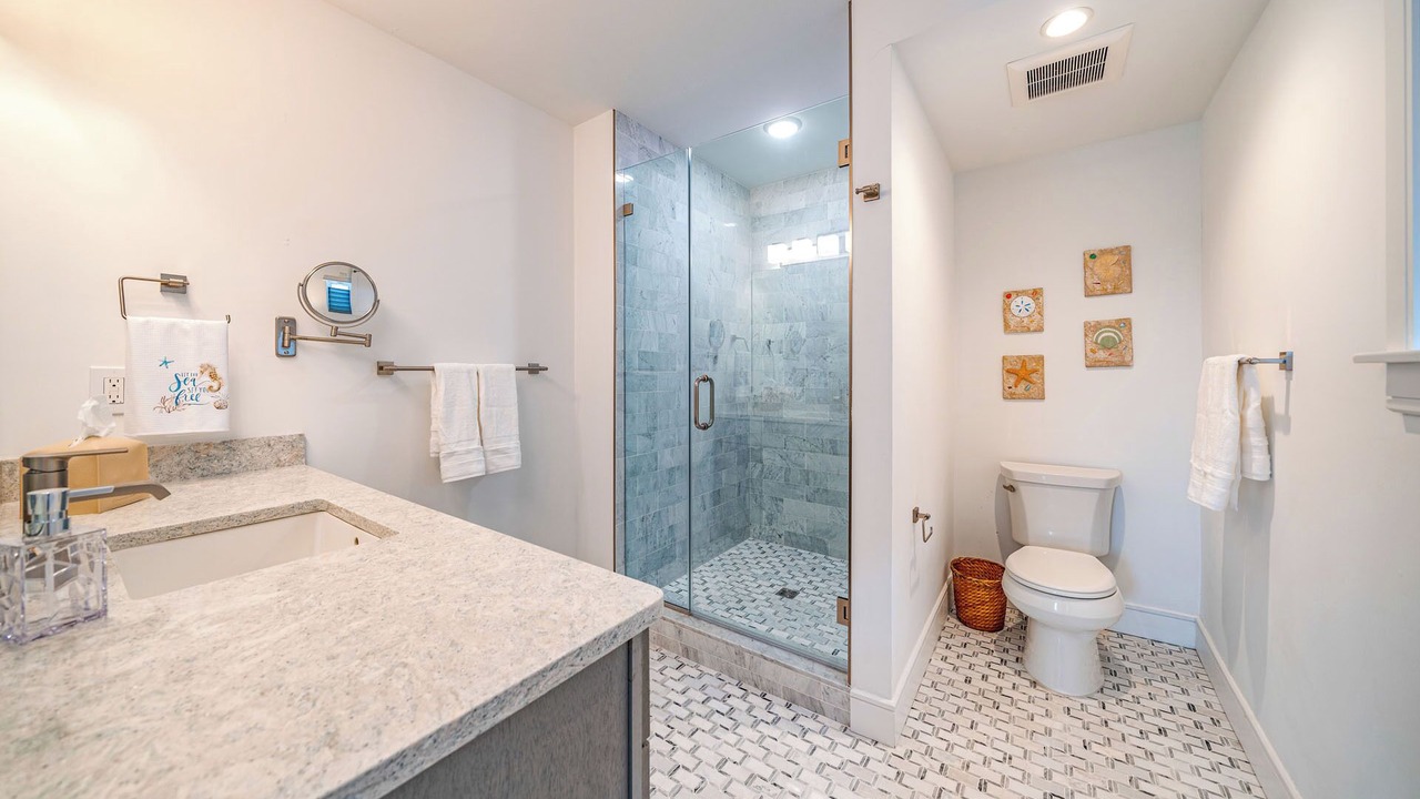 Photo of Bathroom in Riviera