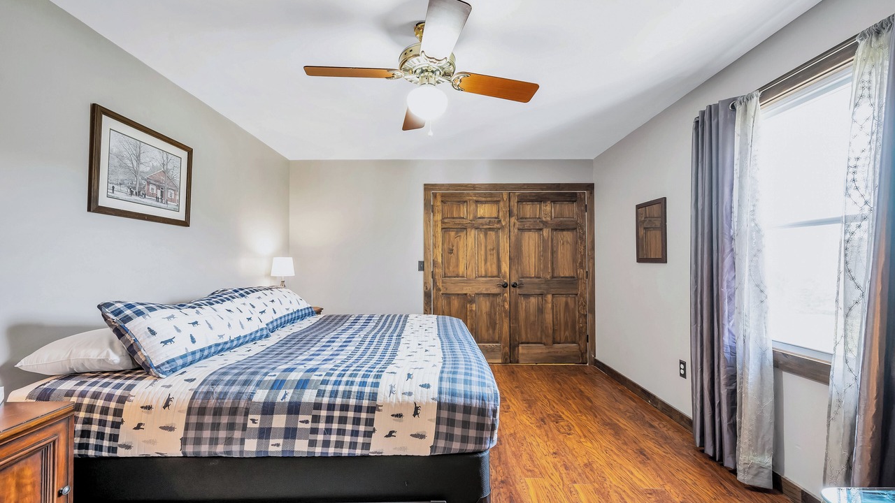 Photo of Bedroom in Blakeslee