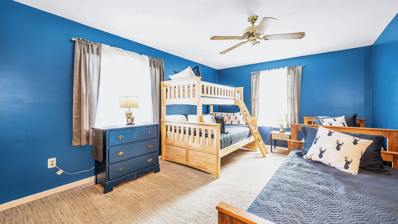 Photo of Bedroom in Blakeslee