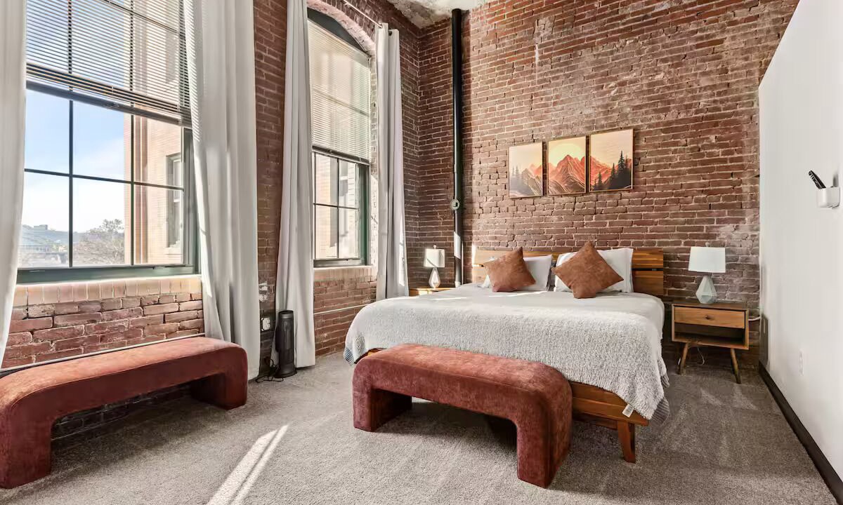 Photo of Bedroom in Strip District