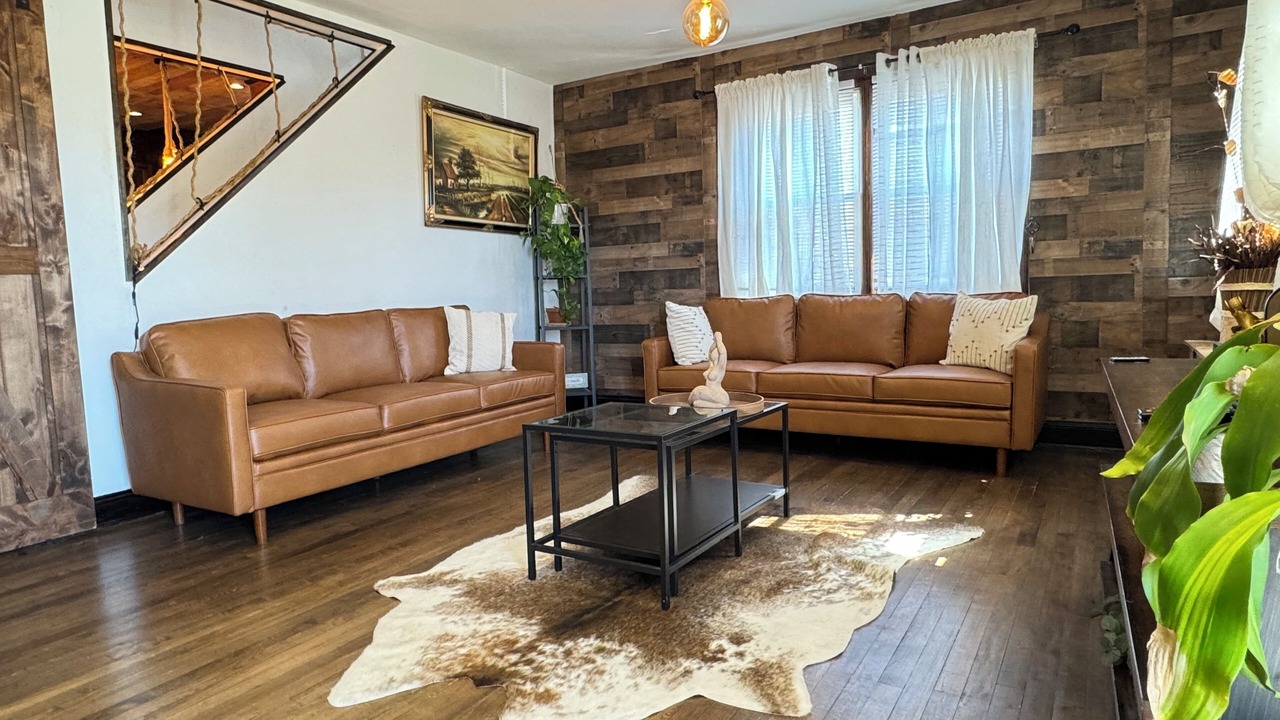 Photo of Livingroom in Carteret