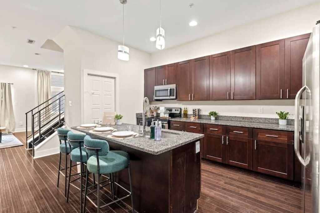 Photo of Kitchen in West Poplar
