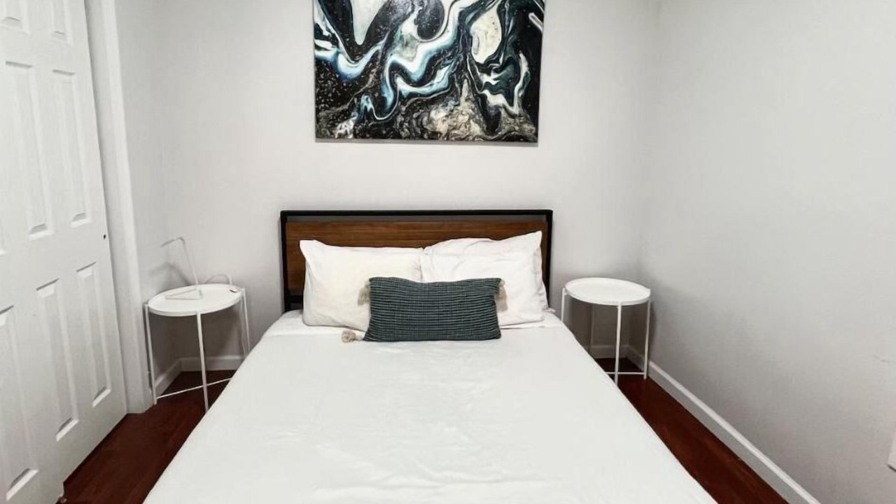 Photo of Bedroom in Chinatown
