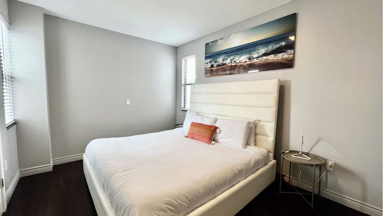 Photo of Bedroom in Center City