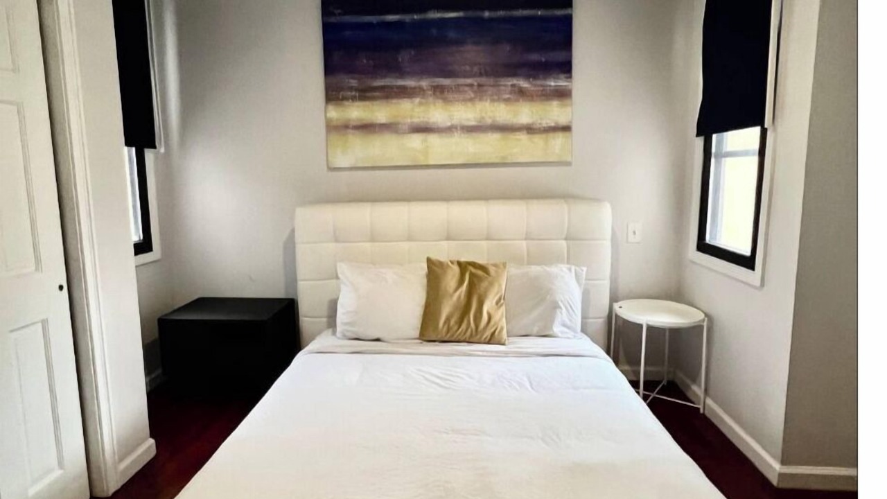 Photo of Bedroom in Chinatown