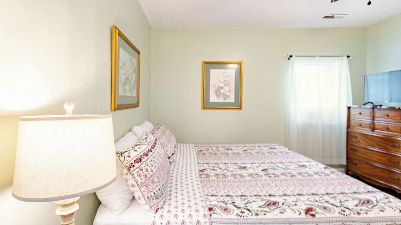 Photo of Bedroom in Merion Village
