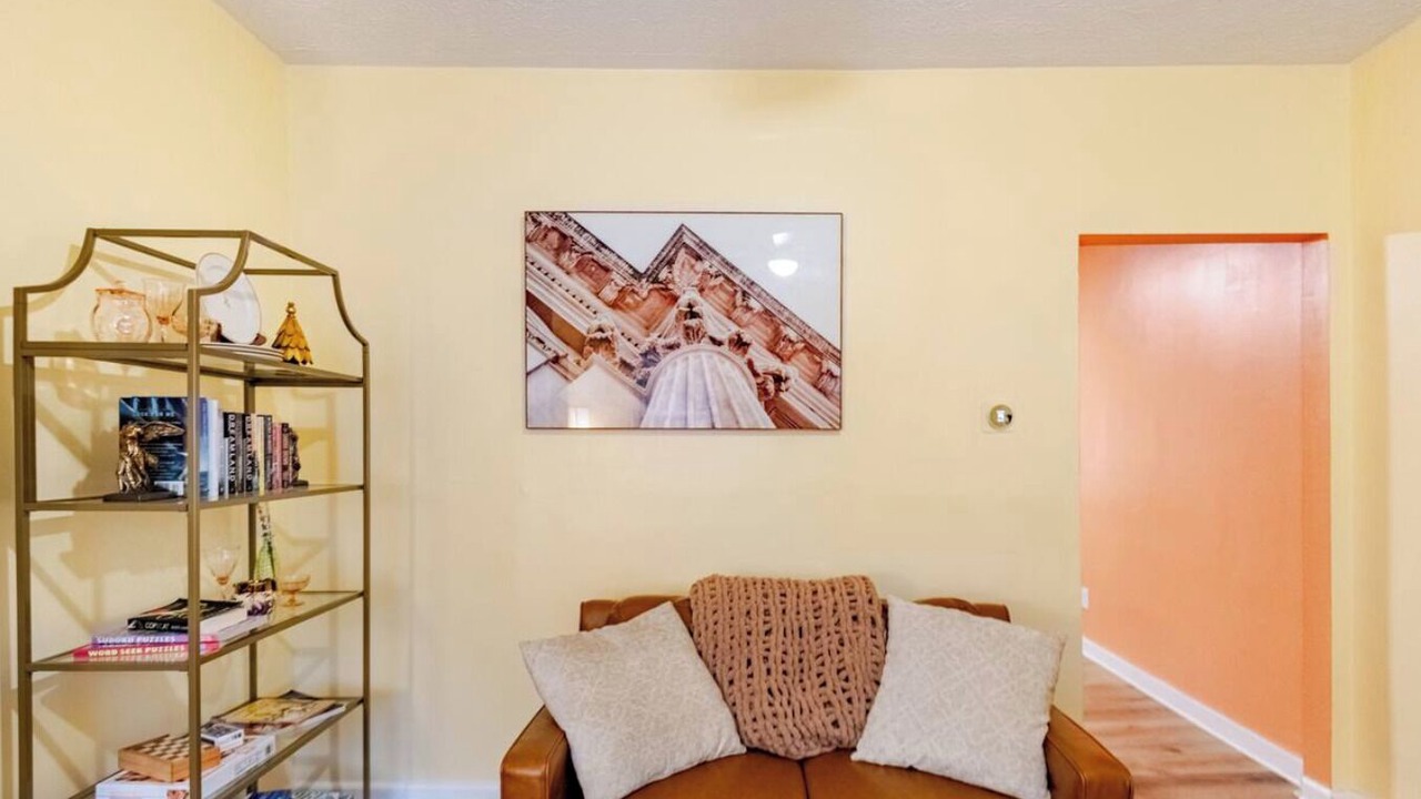 Photo of Livingroom in Merion Village