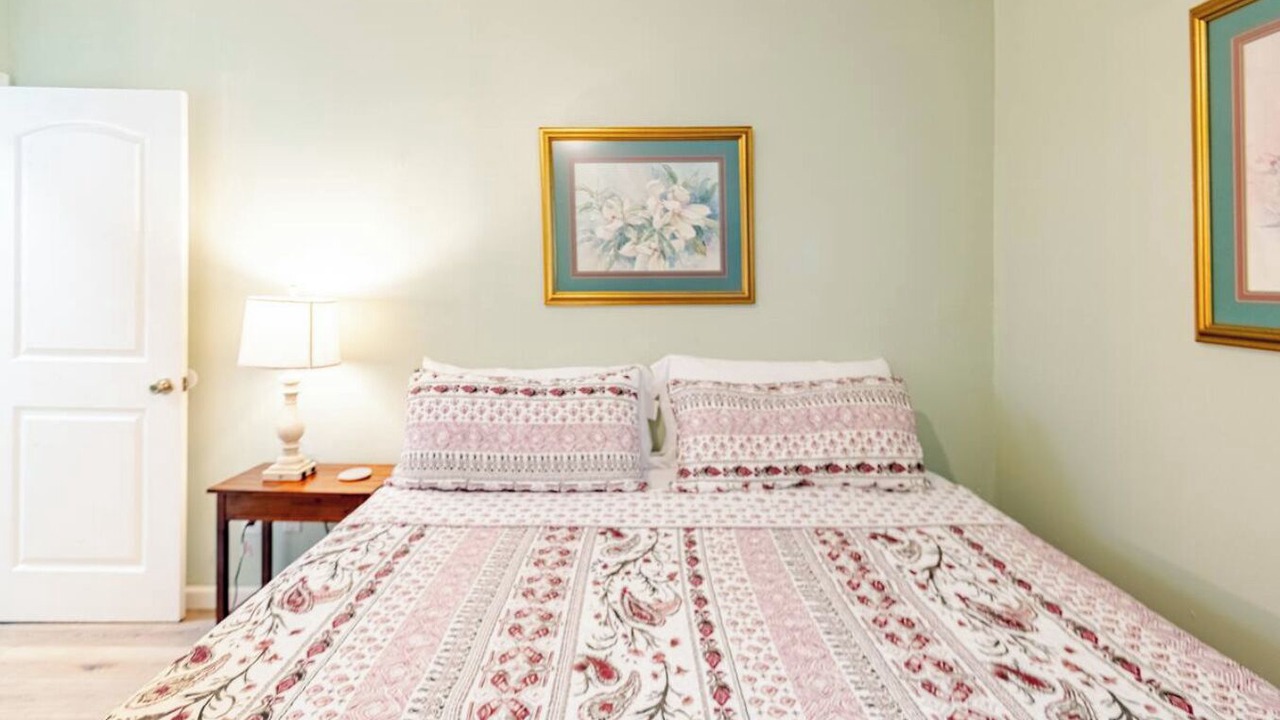 Photo of Bedroom in Merion Village