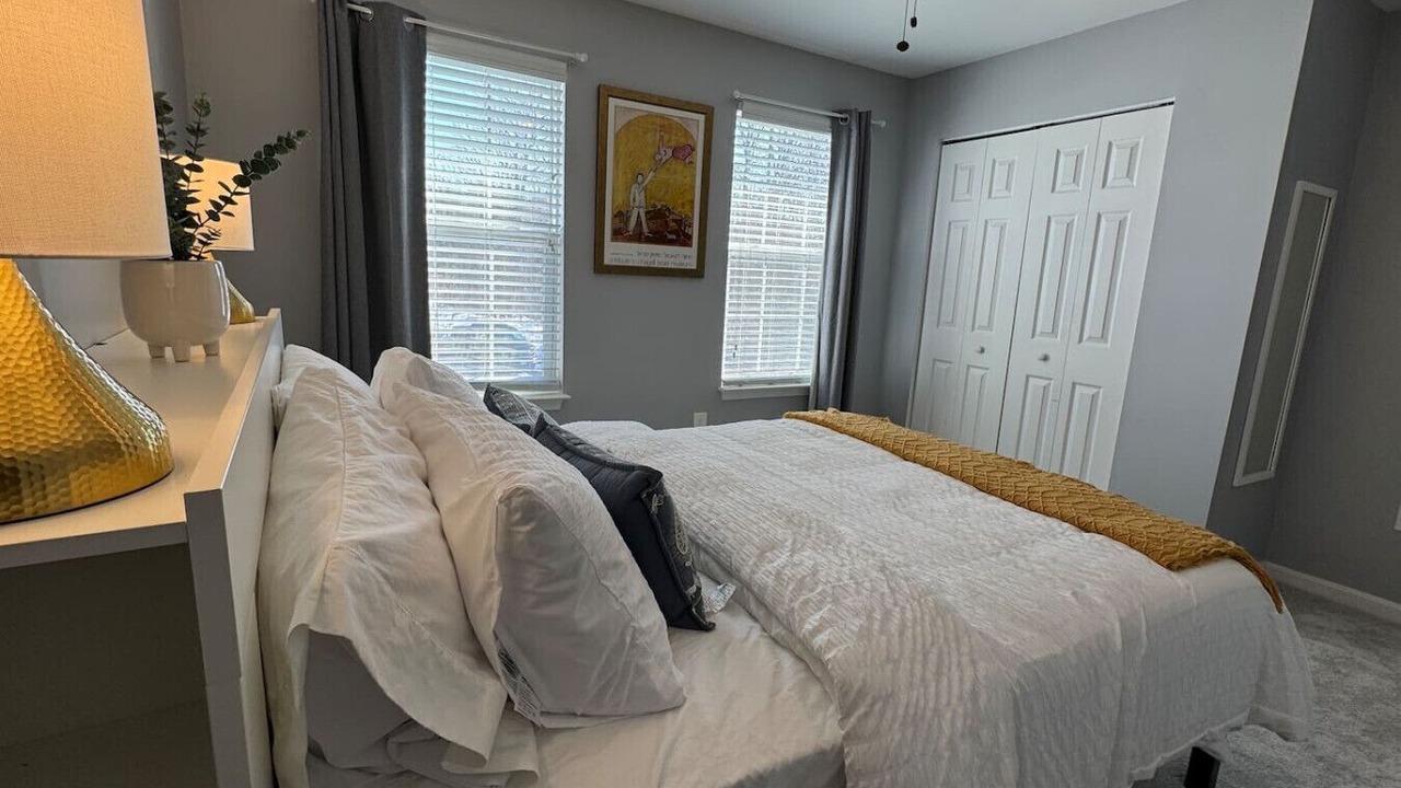 Photo of Bedroom in Manassas