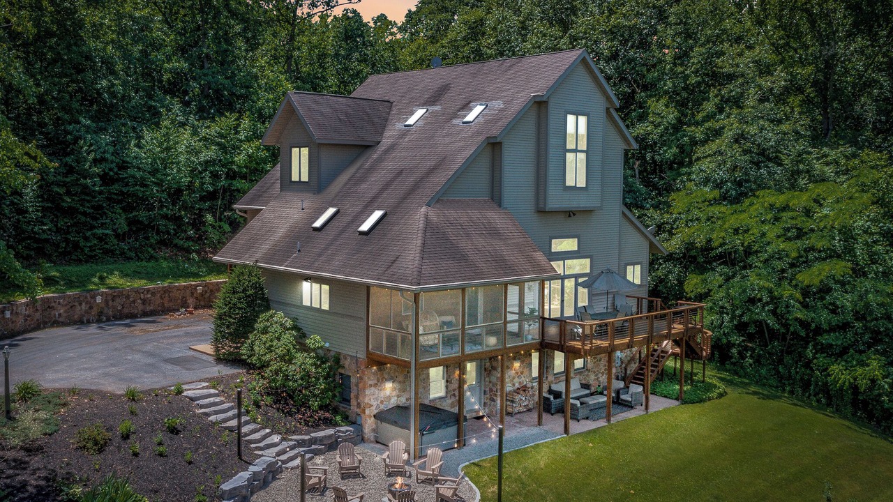 Photo of Outdoor in Rexmont