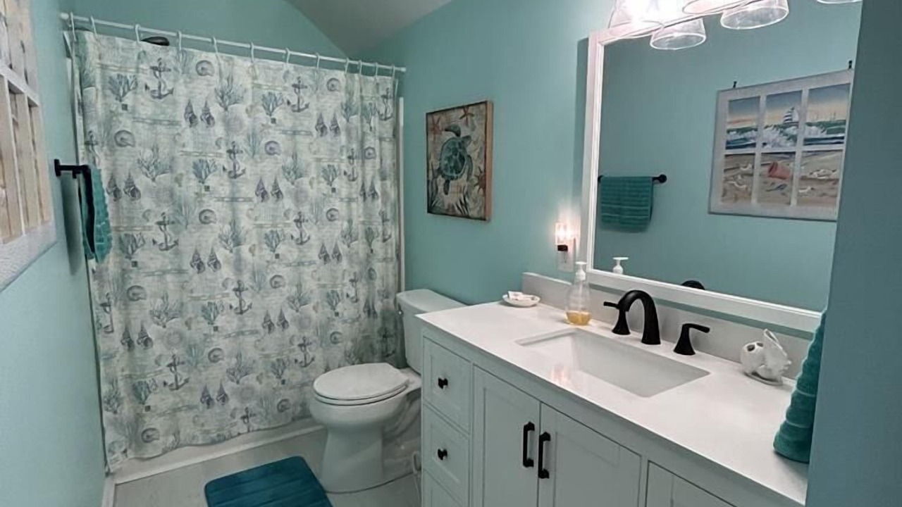Photo of Bathroom in Diamond Beach